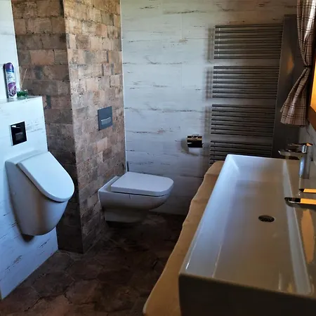 U Mistra Vichra Lägenhet *