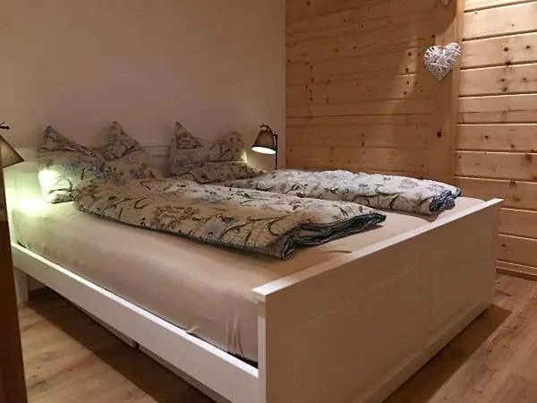 U Mistra Vichra Černý Dŭl